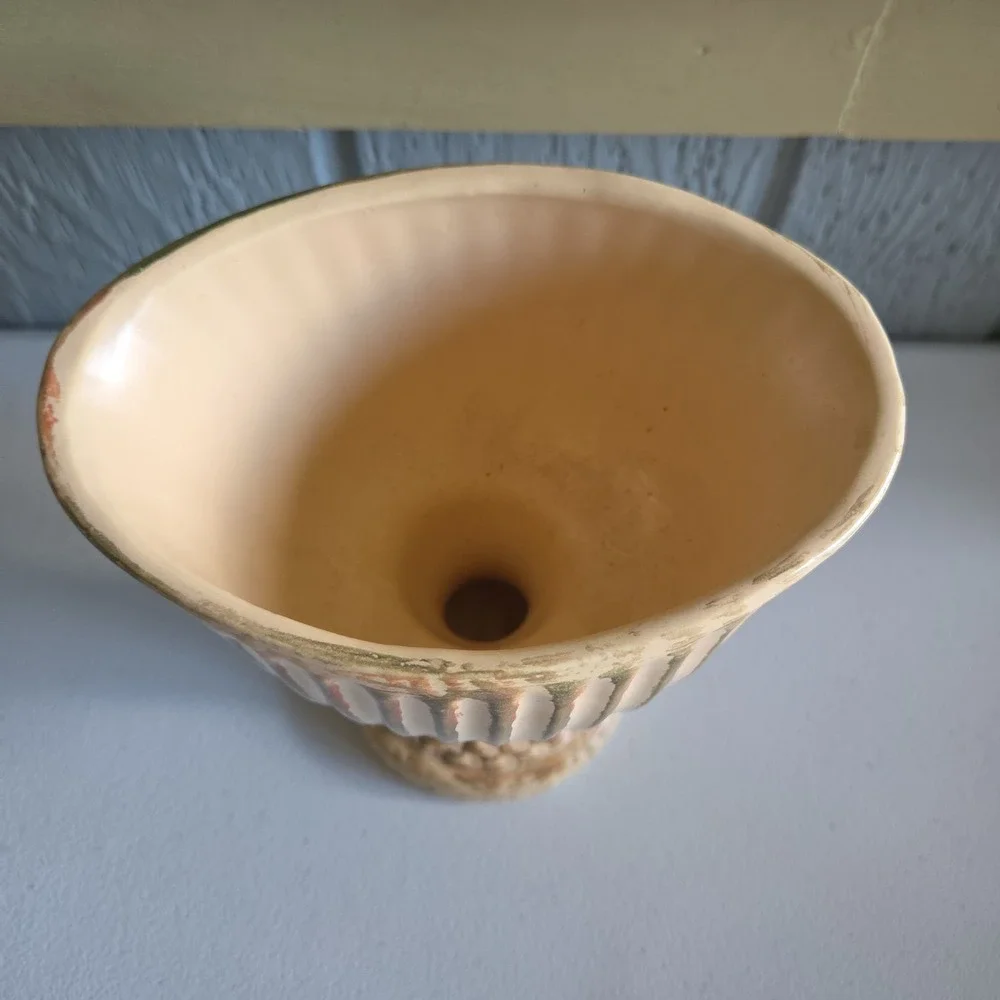 Vintage Hull USA #15 Pottery Pedestal Planter Bowl Vase Cream Green Striped